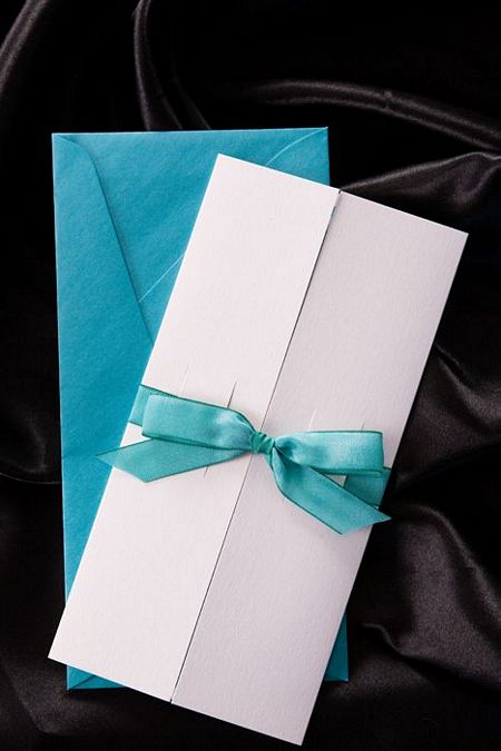 Category Wedding A fresh combination of turquoise and white in a DL ribbon 